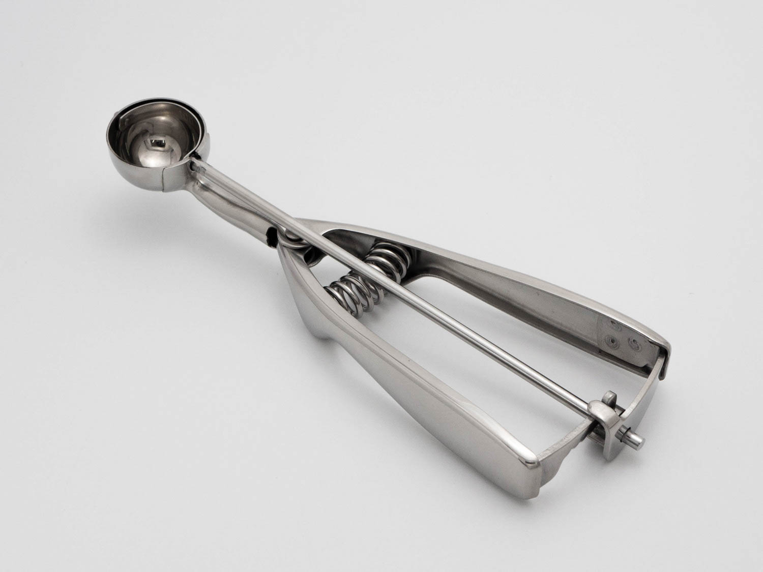 Solula 18/8 Stainless Steel Small Ice Cream Scoop Disher Melon Baller 0.6 Tablespoon 