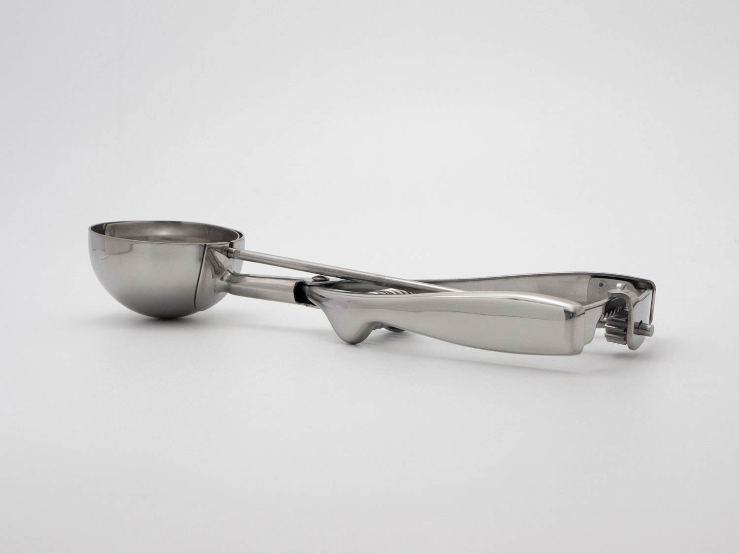 Solula 18/8 Stainless Steel Large Ice Cream Scoop Disher Melon Baller 4 Tablespoon 